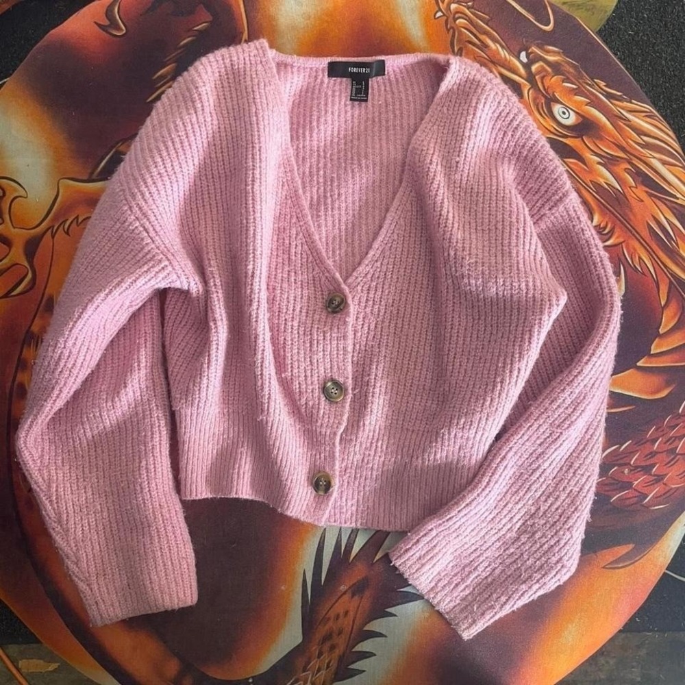 Pink Cropped Knit Cardigan – Size L (Forever 21)